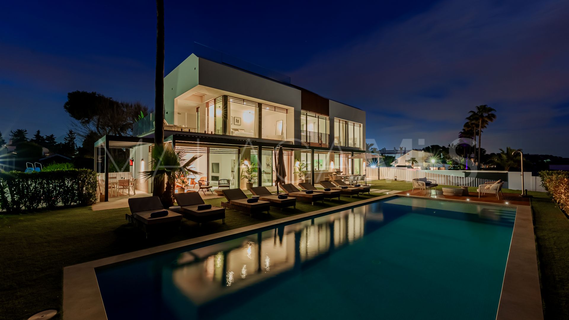 Chalet for sale in New Golden Mile