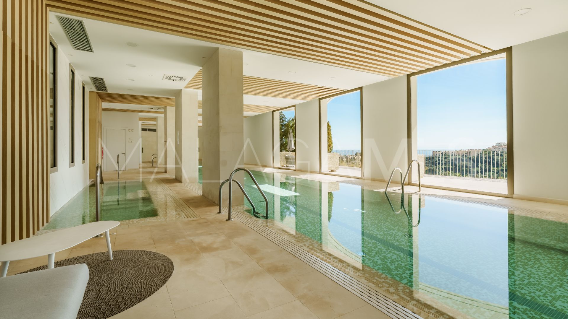 For sale La Quinta 3 bedrooms apartment