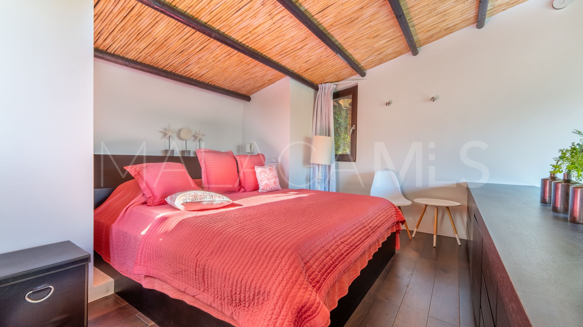 Chalet for sale in Las Brisas