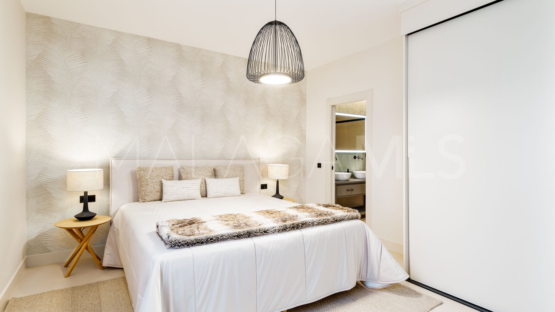 Lägenhet for sale in Marbella - Puerto Banus