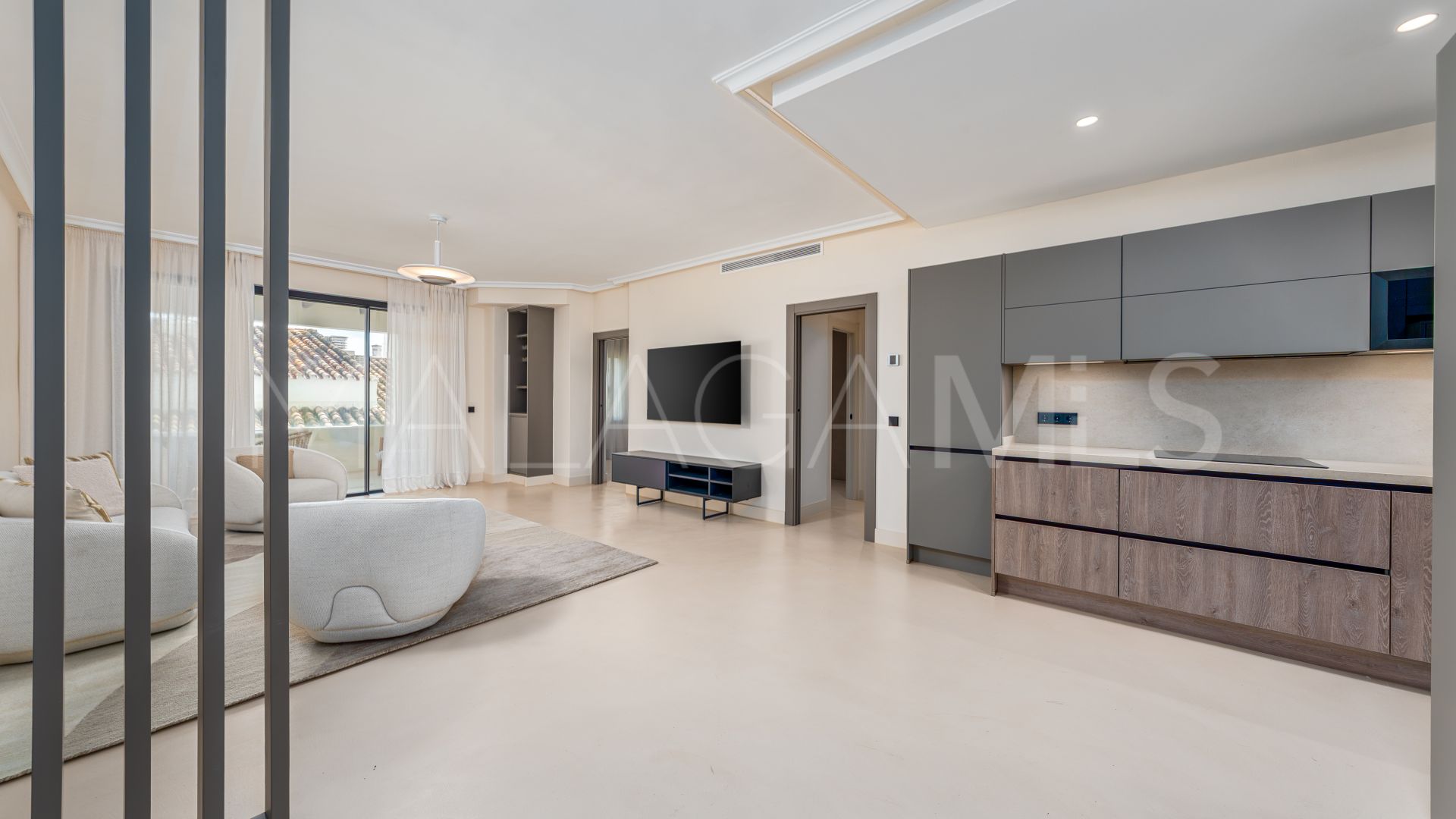 Lägenhet for sale in Marbella - Puerto Banus