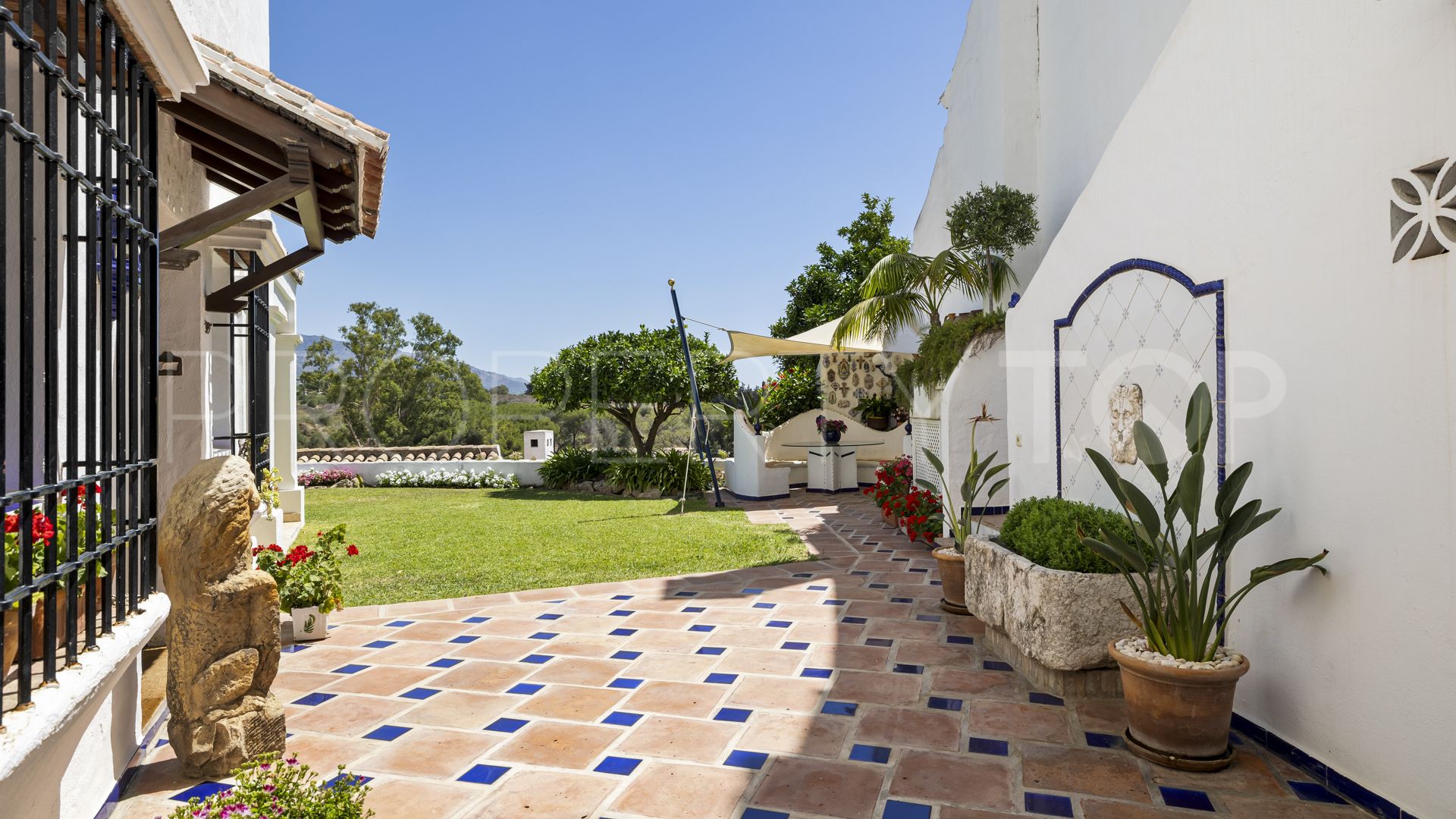 For sale Marbella - Puerto Banus town house with 4 bedrooms