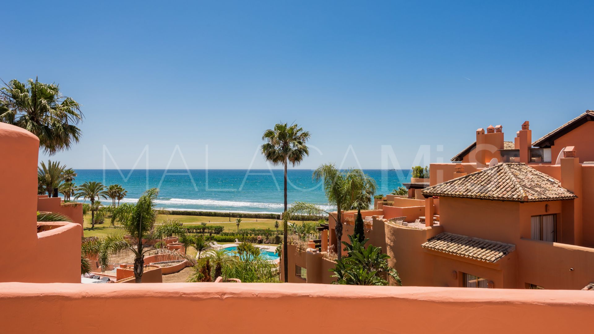 Atico for sale in Los Monteros Playa