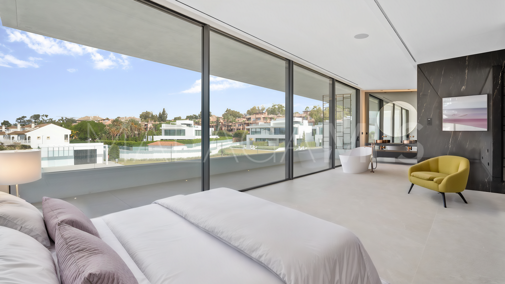 Marbella Golden Mile, adosado a la venta de 4 bedrooms