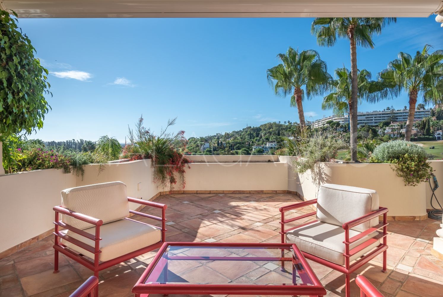 Nueva Andalucia 3 bedrooms penthouse for sale