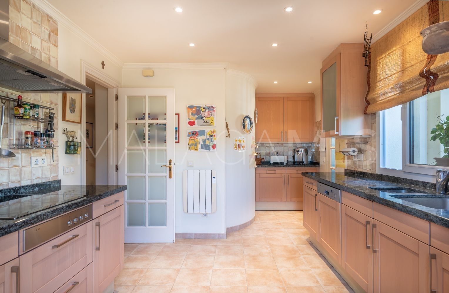 Nueva Andalucia 3 bedrooms penthouse for sale