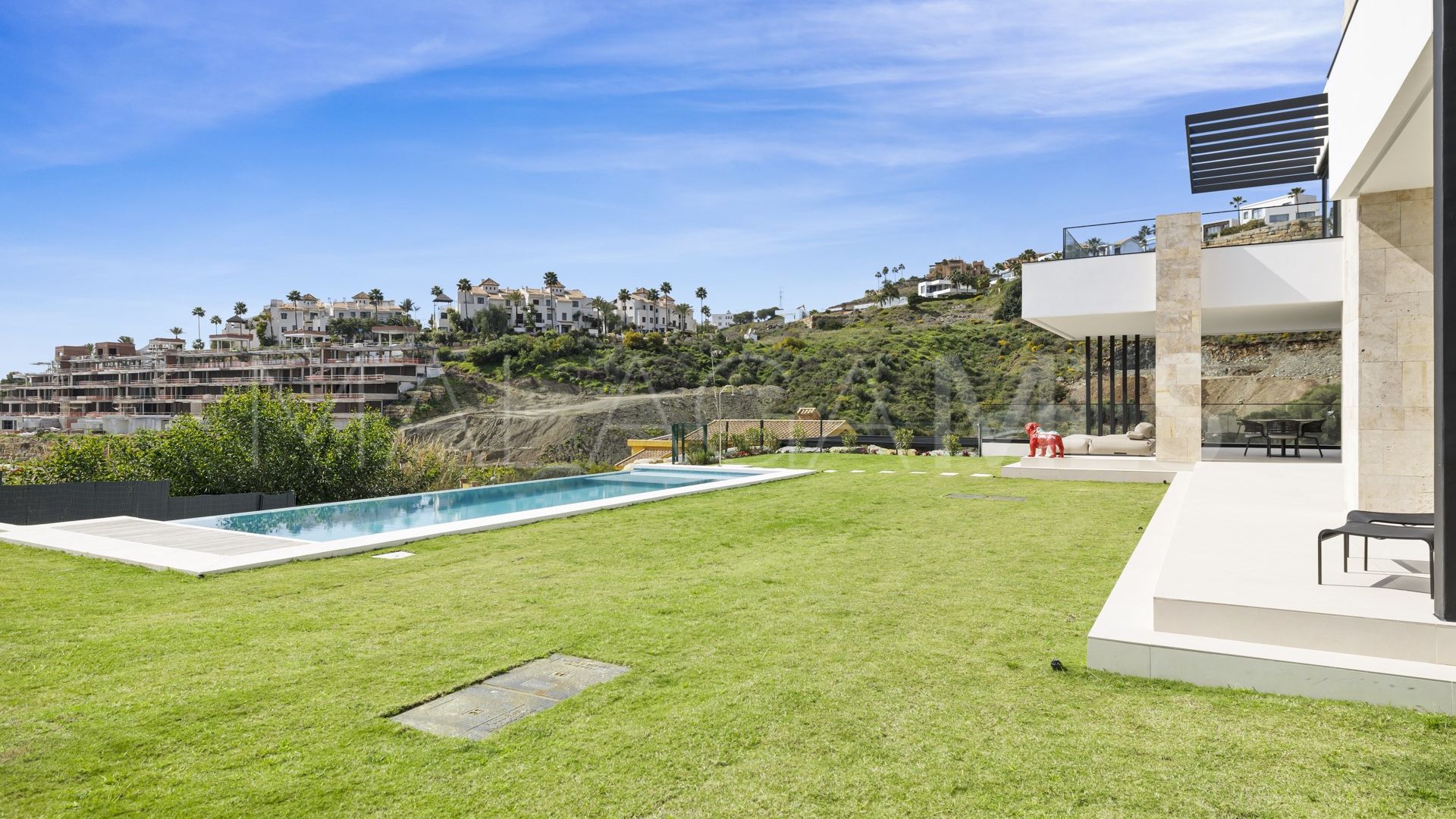 For sale chalet with 4 bedrooms in La Alqueria