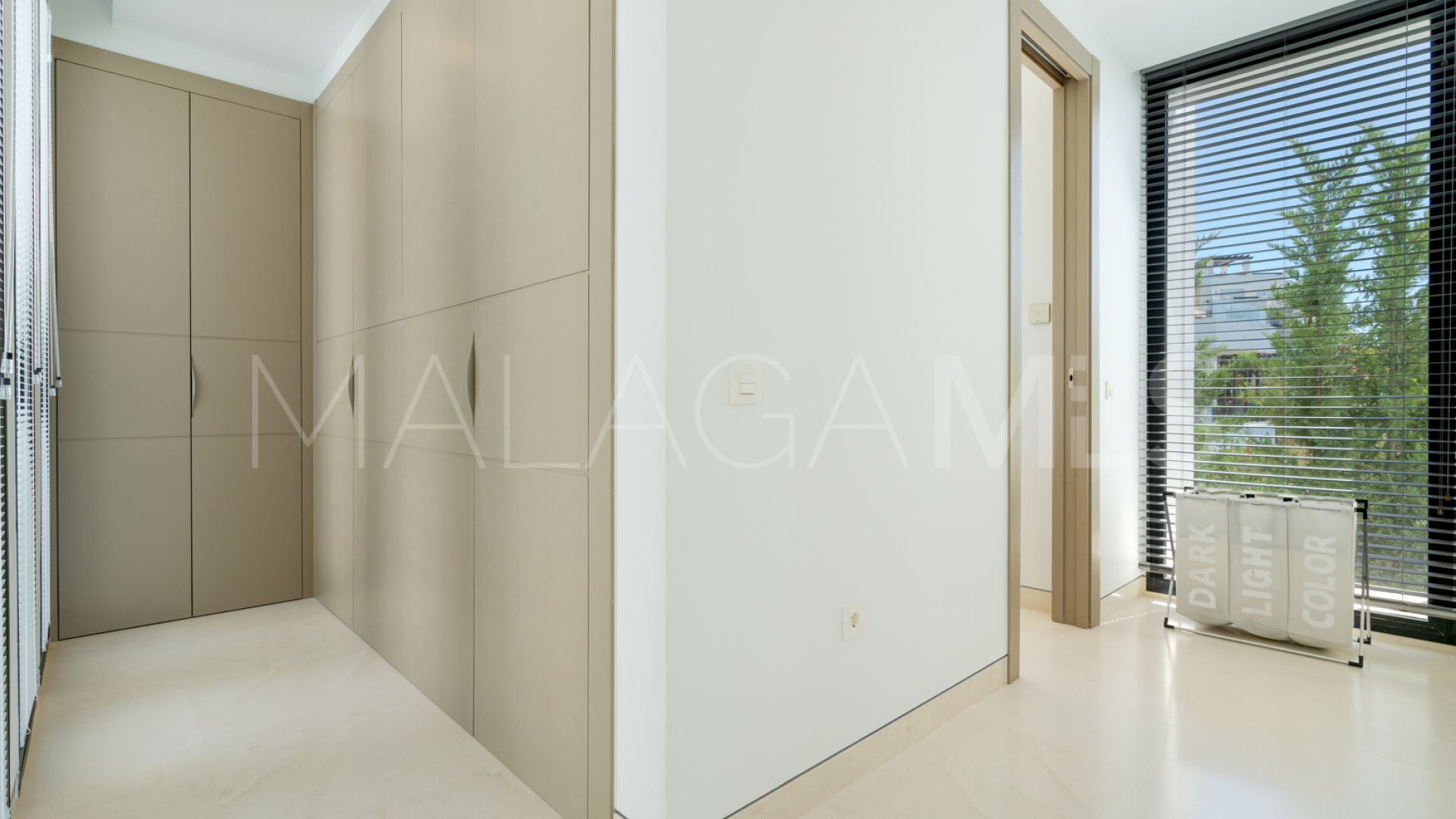 La Alqueria chalet for sale
