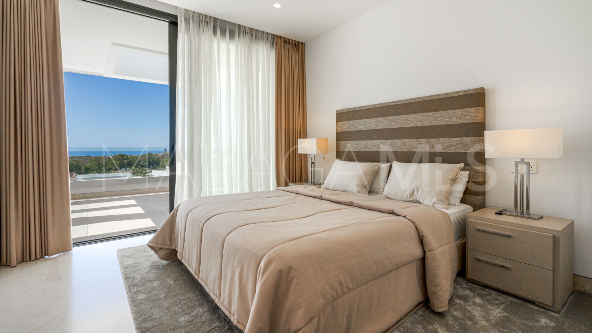 La Alqueria chalet for sale