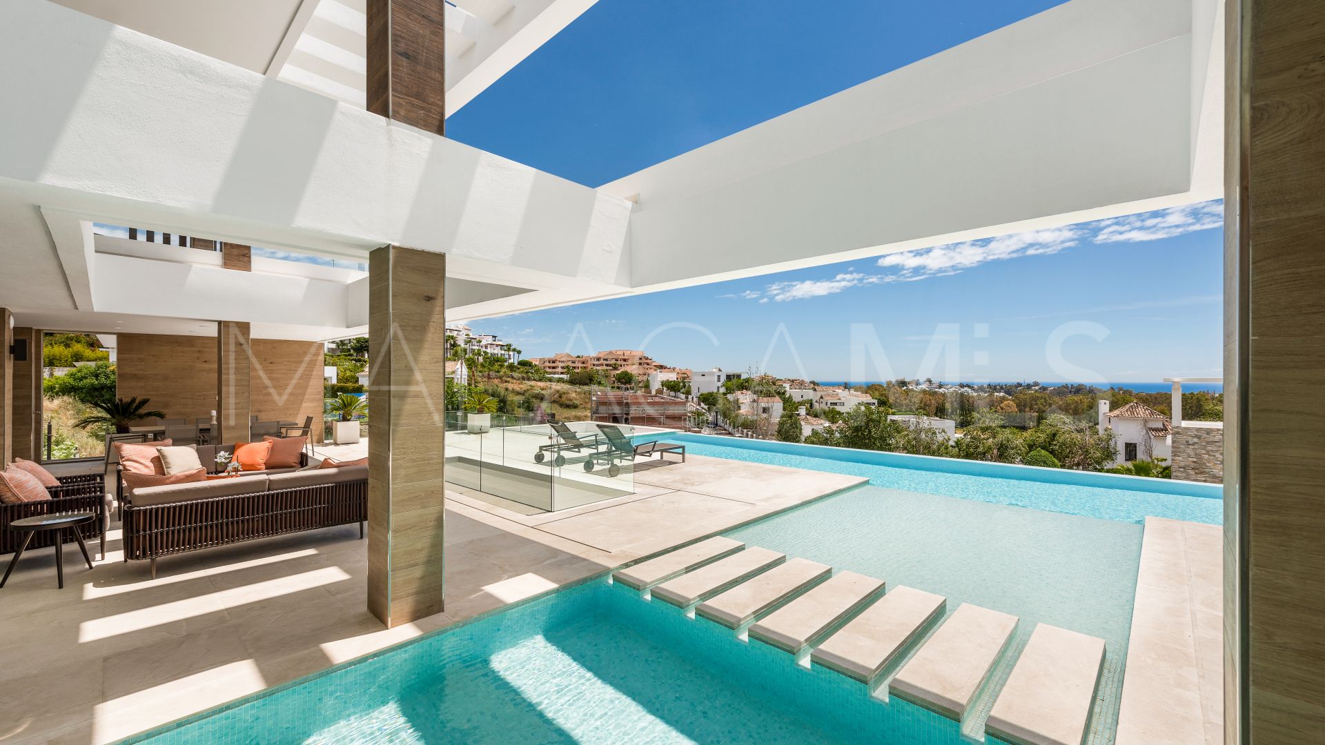 La Alqueria chalet for sale