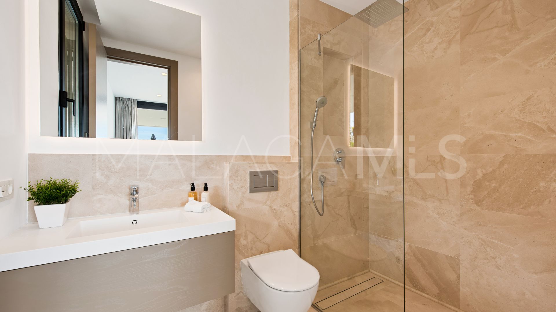 La Alqueria chalet for sale