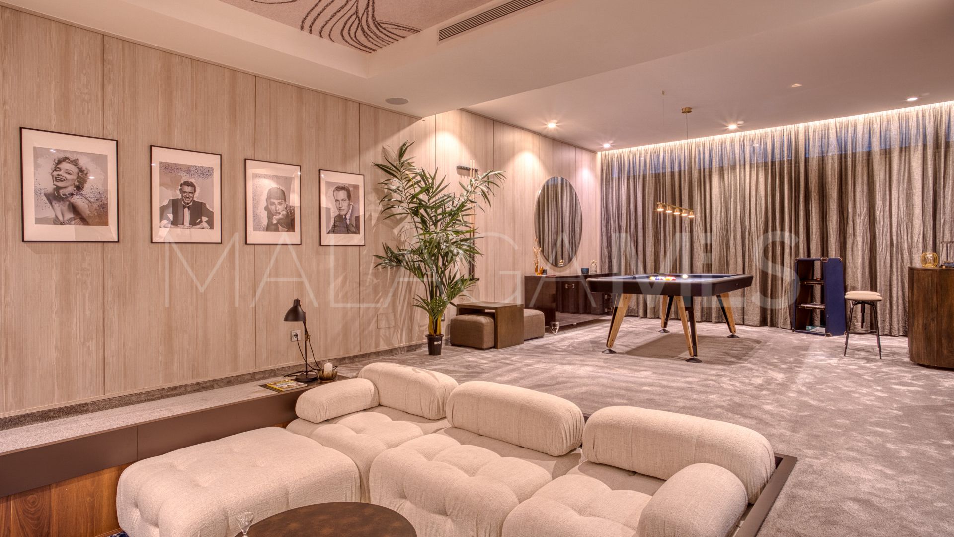 Apartment for sale in Sierra Blanca with 4 bedrooms