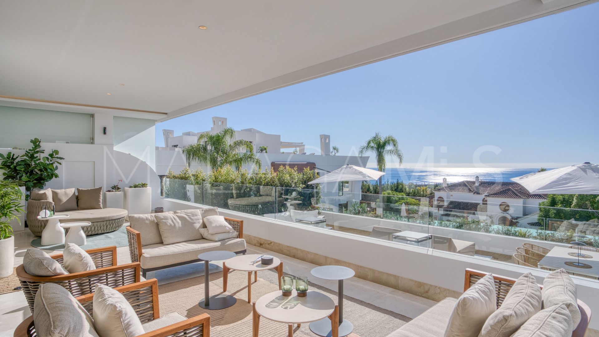 Apartment for sale in Sierra Blanca with 4 bedrooms