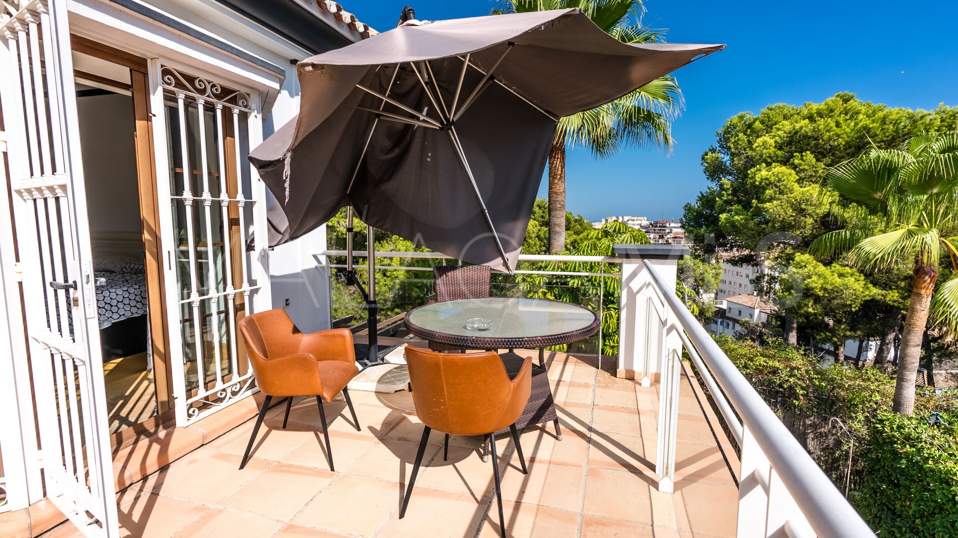 Chalet for sale in Marbella Centro