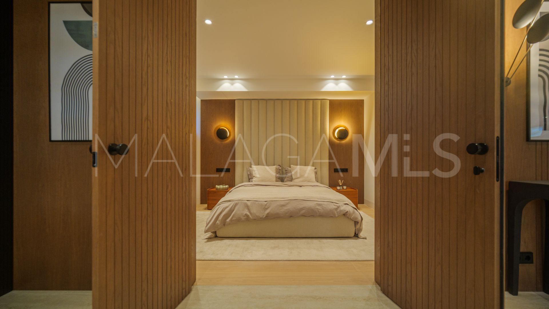 For sale Marbesa 4 bedrooms chalet