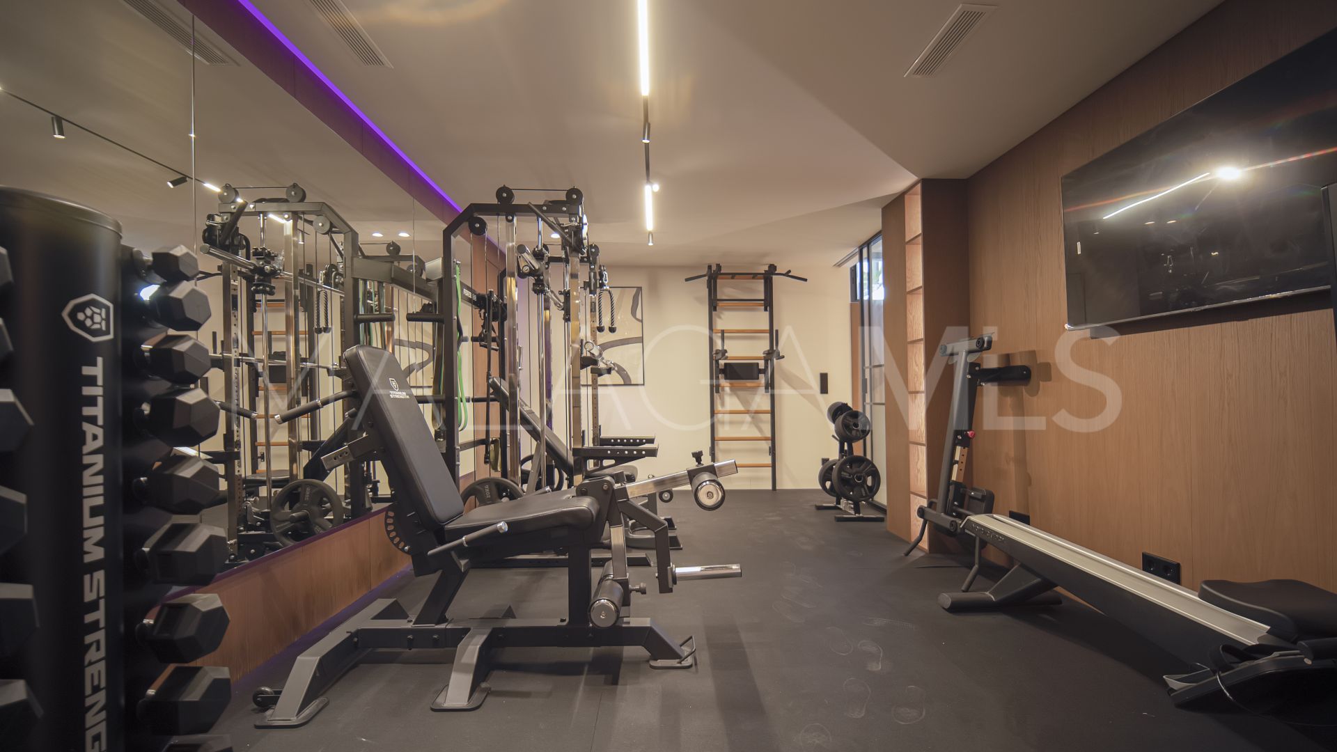 For sale Marbesa 4 bedrooms chalet