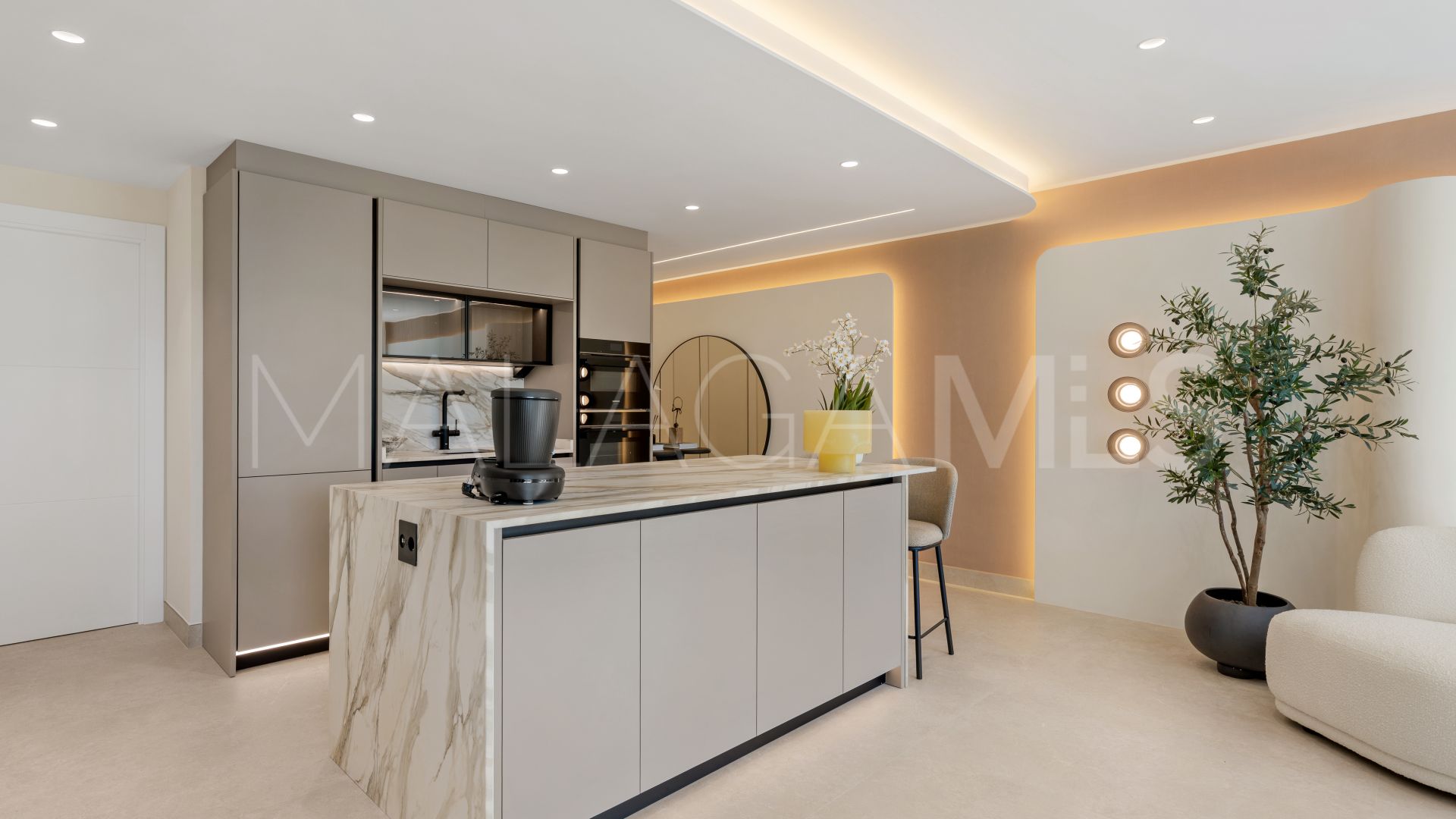 Wohnung for sale in Beach Side New Golden Mile