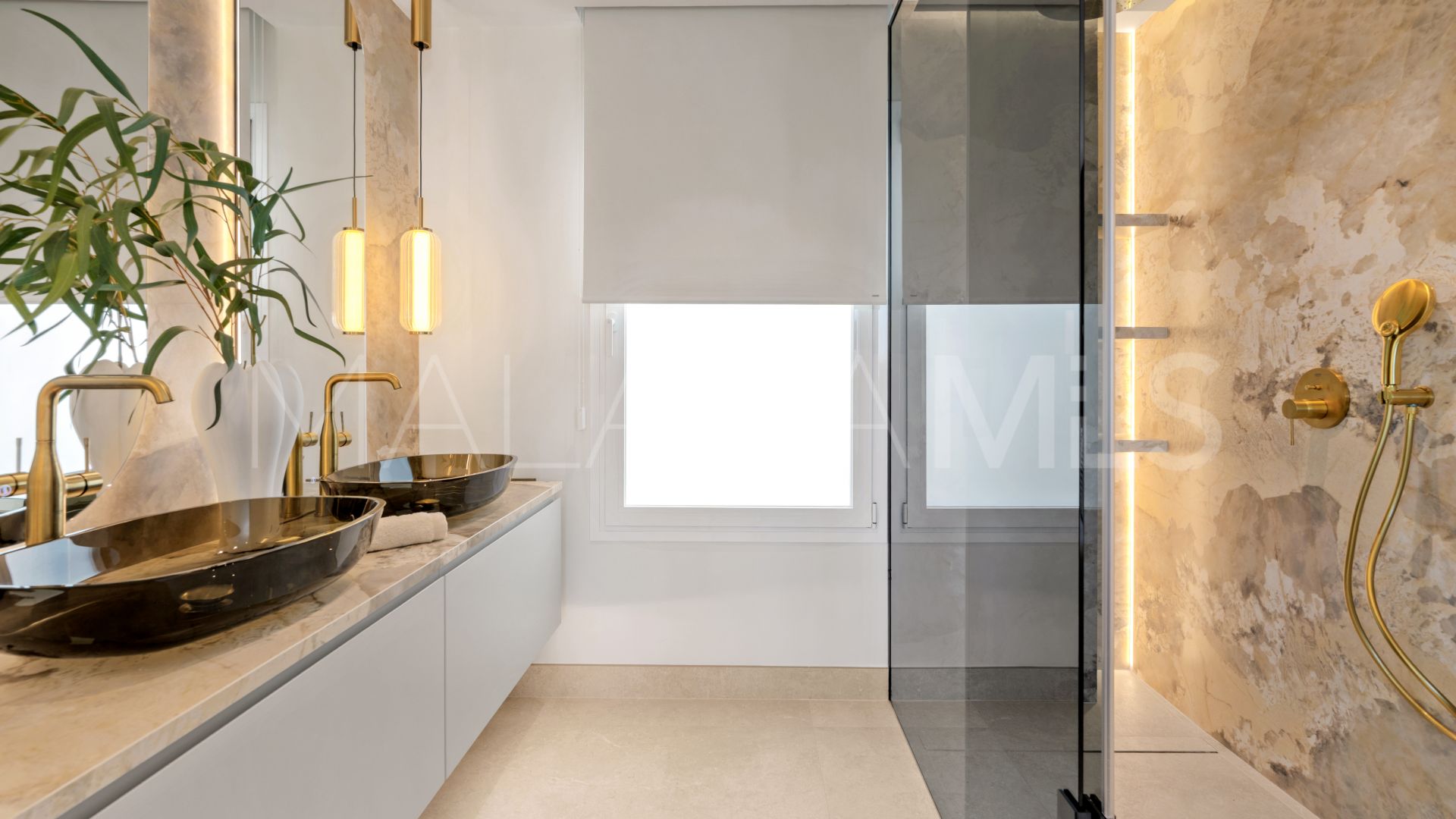 Wohnung for sale in Beach Side New Golden Mile