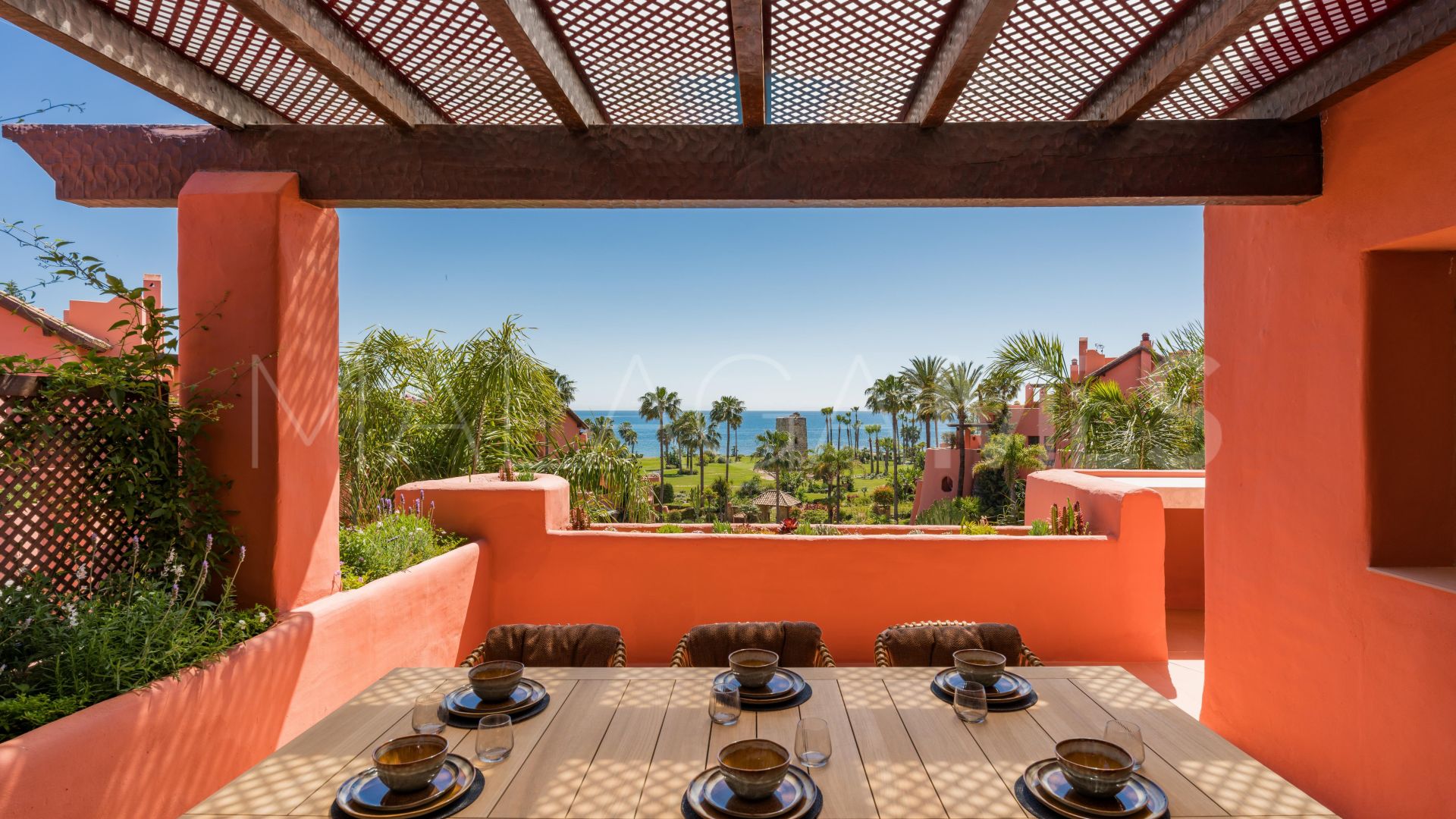 Ático for sale in Beach Side New Golden Mile