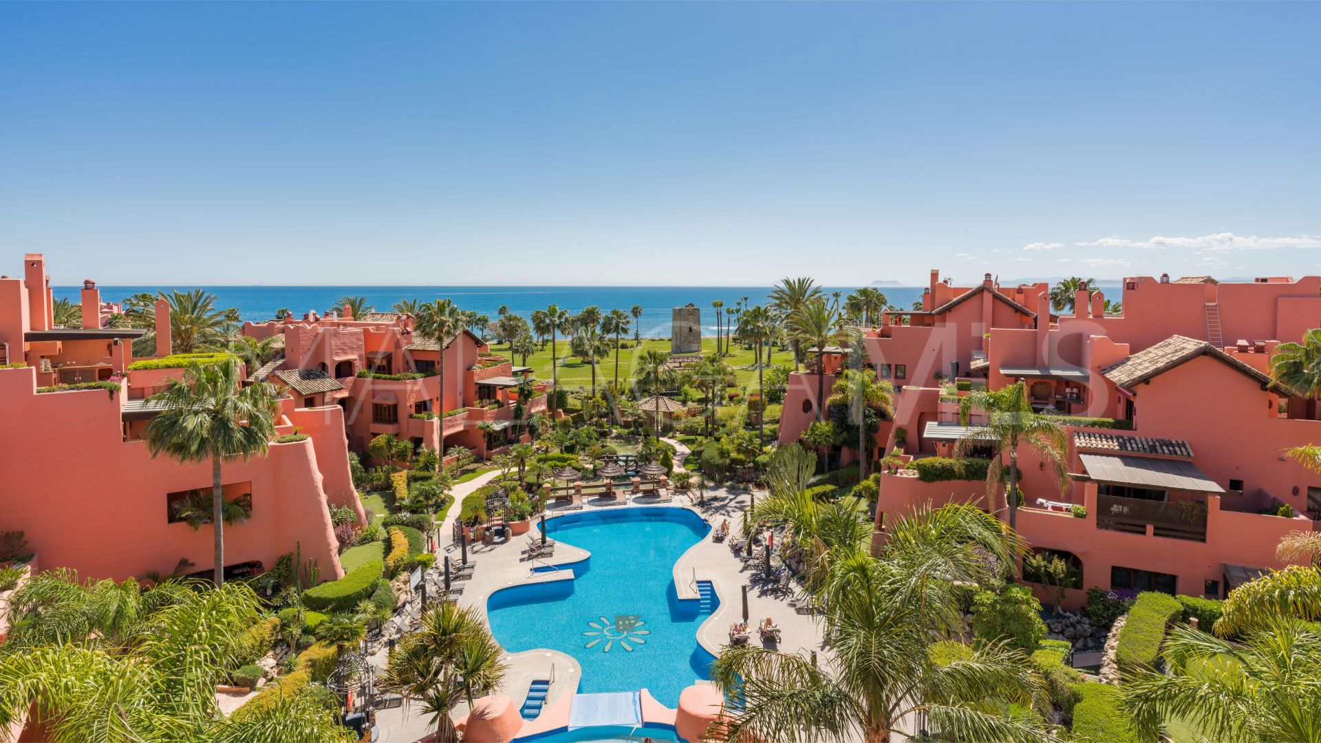 Ático for sale in Beach Side New Golden Mile