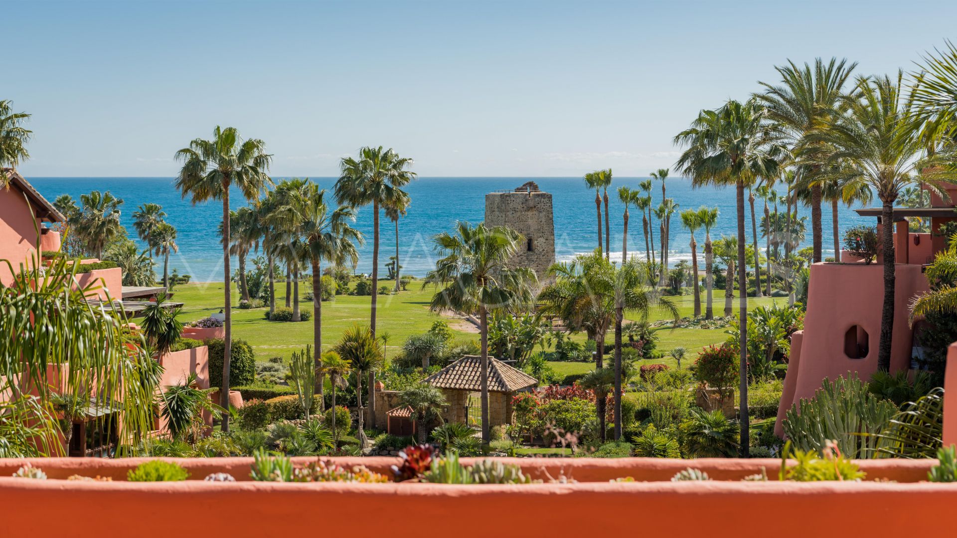 Ático for sale in Beach Side New Golden Mile