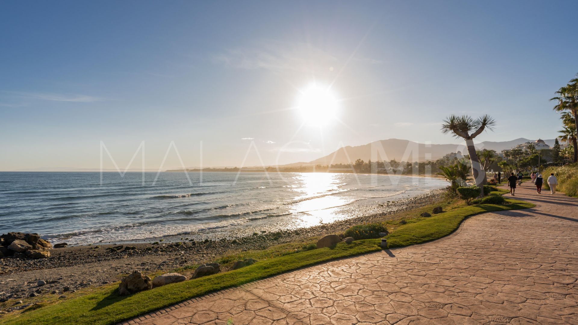 Ático for sale in Beach Side New Golden Mile