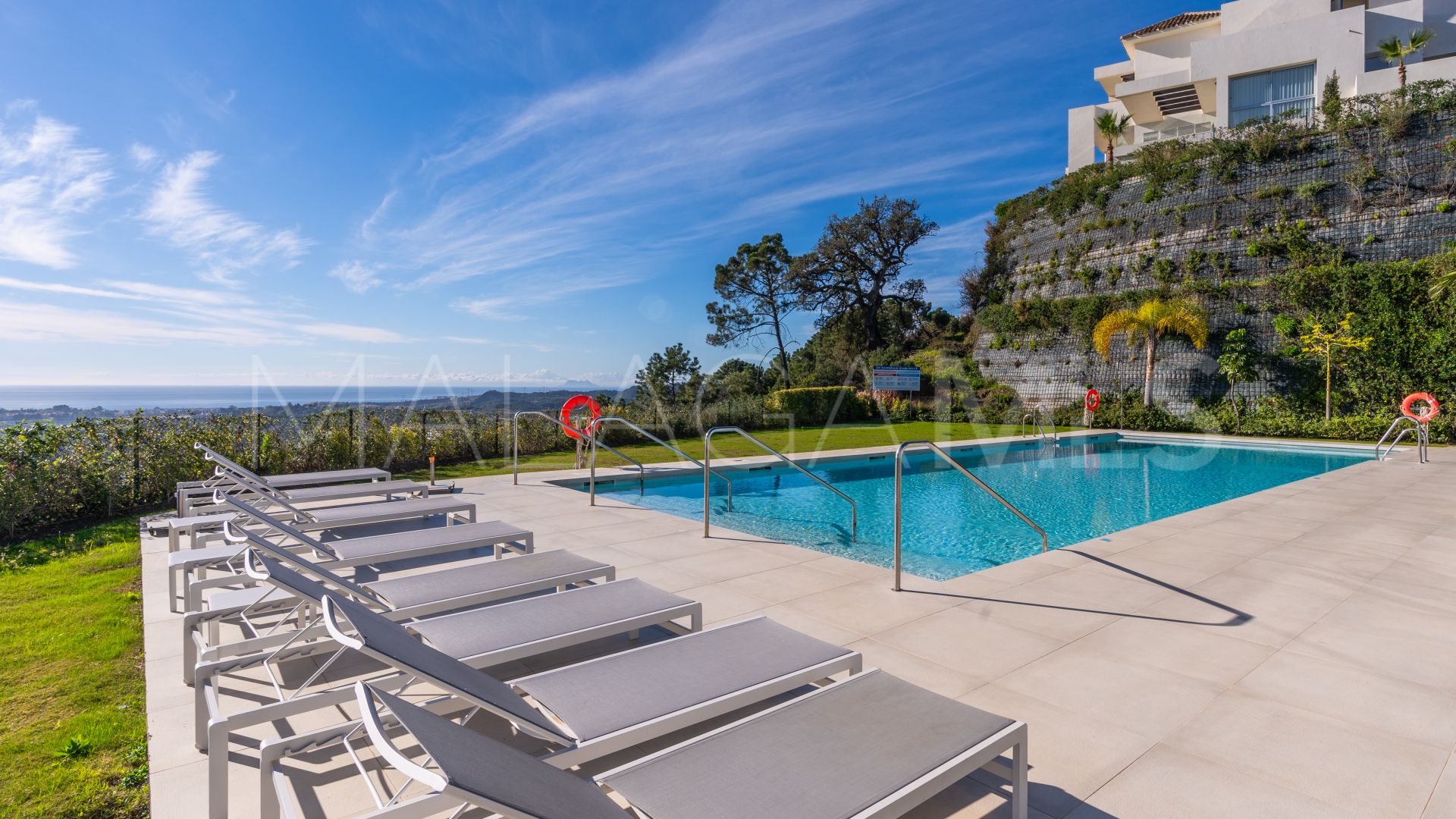 For sale Monte Mayor apartment with 3 bedrooms