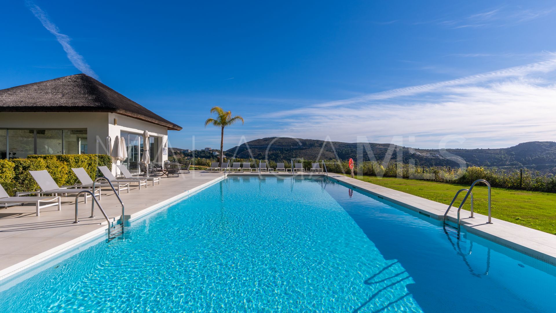 For sale Monte Mayor apartment with 3 bedrooms