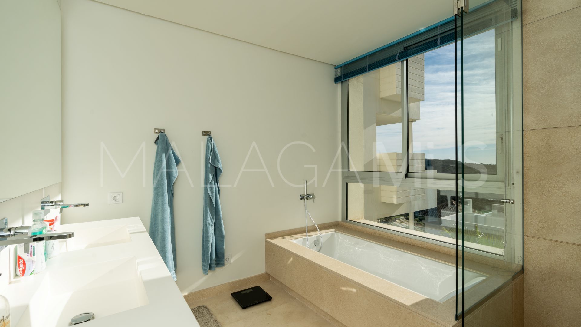 For sale Monte Mayor apartment with 3 bedrooms