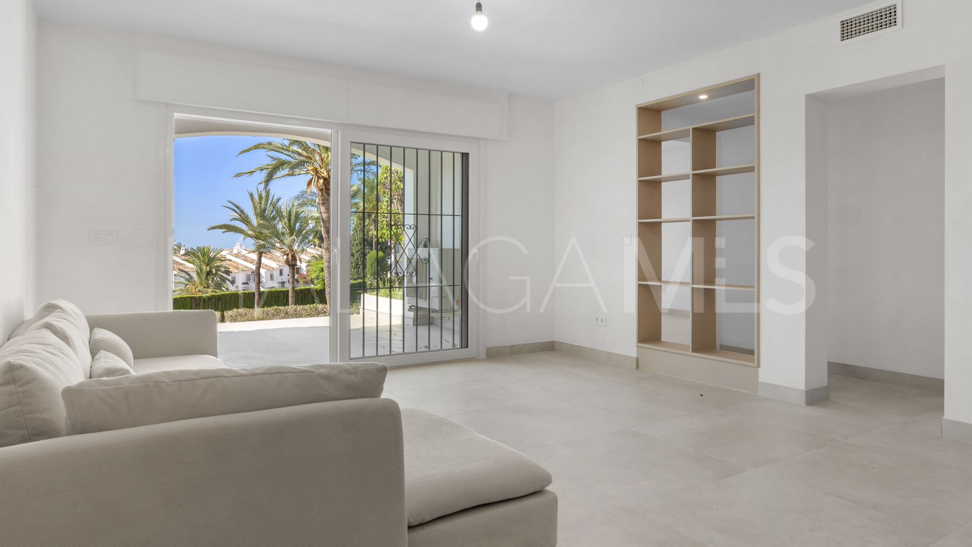 3 bedrooms apartment for sale in Nueva Andalucia