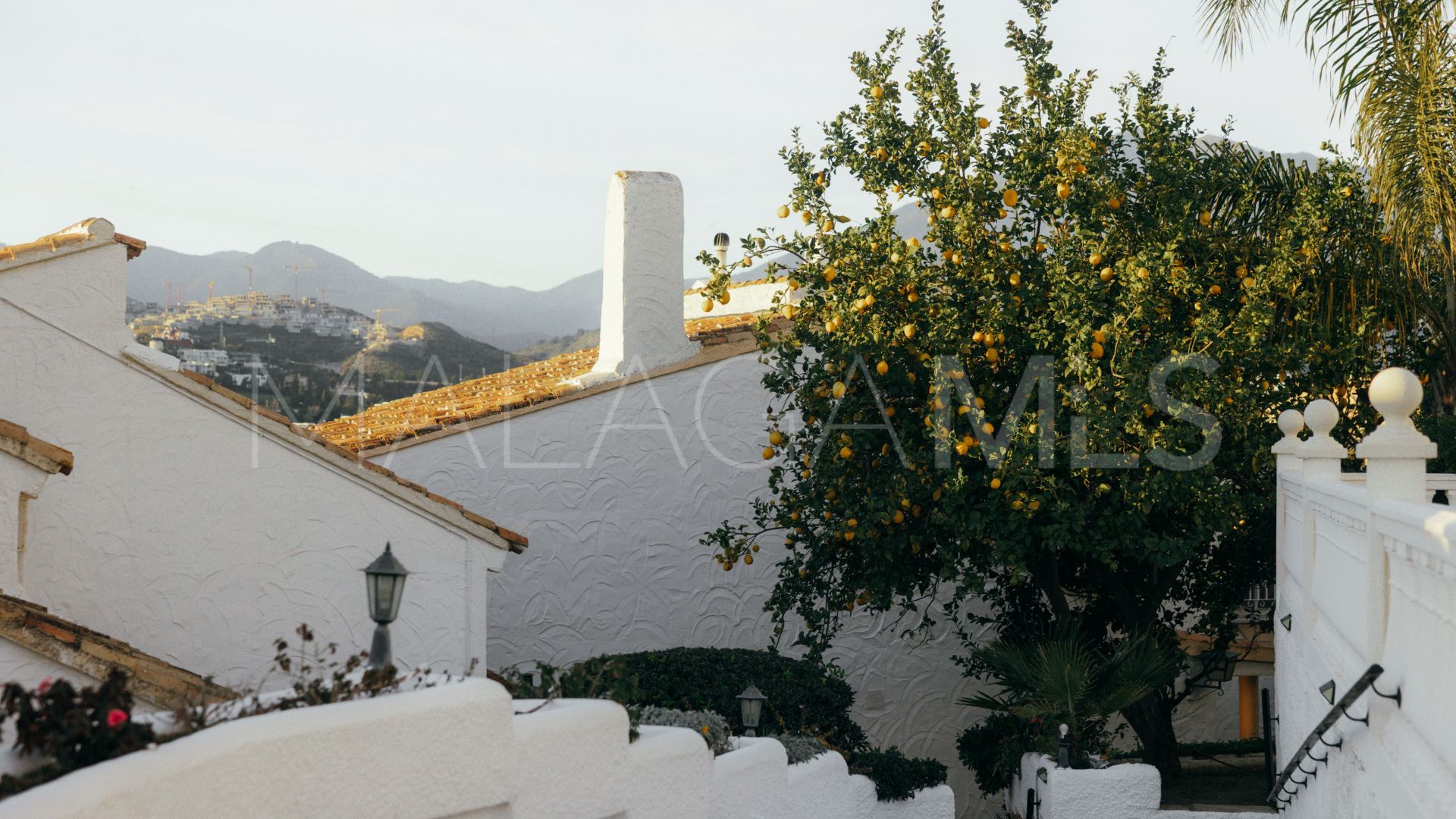 Adosado for sale with 2 bedrooms in Atalaya Golf