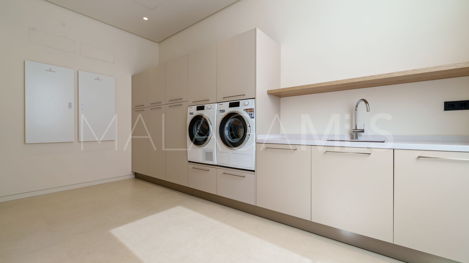 Chalet for sale in Marbella Golden Mile