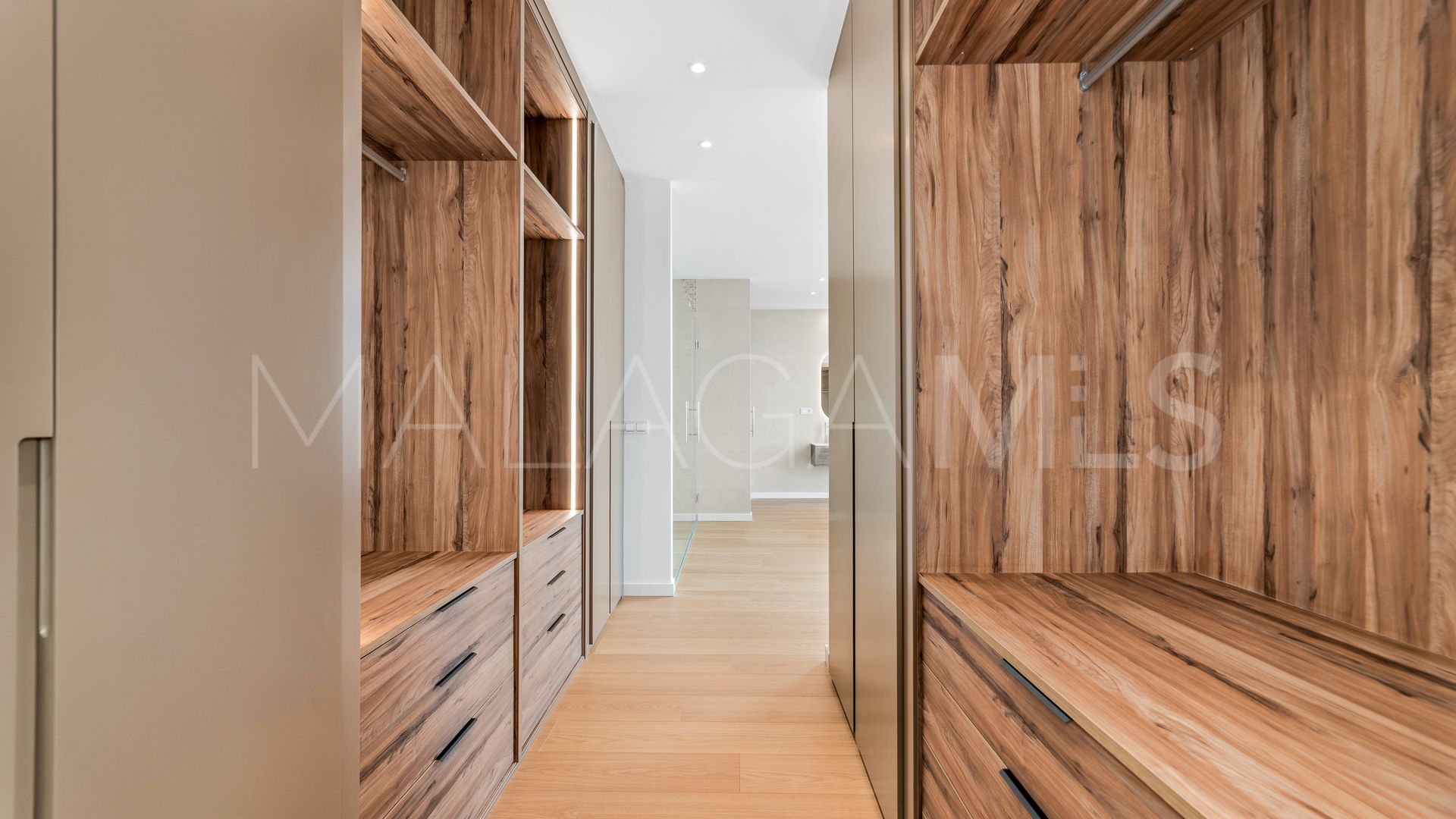 Chalet for sale in Paraiso Alto