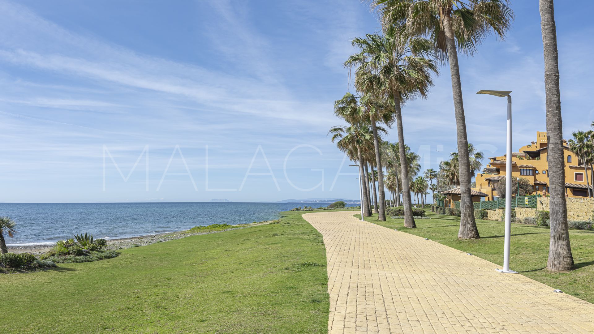 Wohnung for sale in Beach Side New Golden Mile