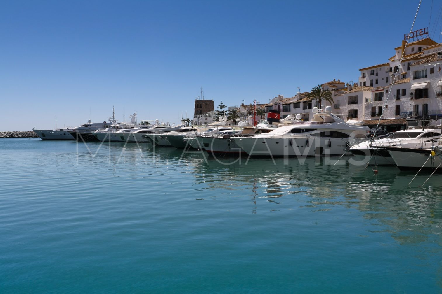 For sale apartment with 2 bedrooms in Las Brisas