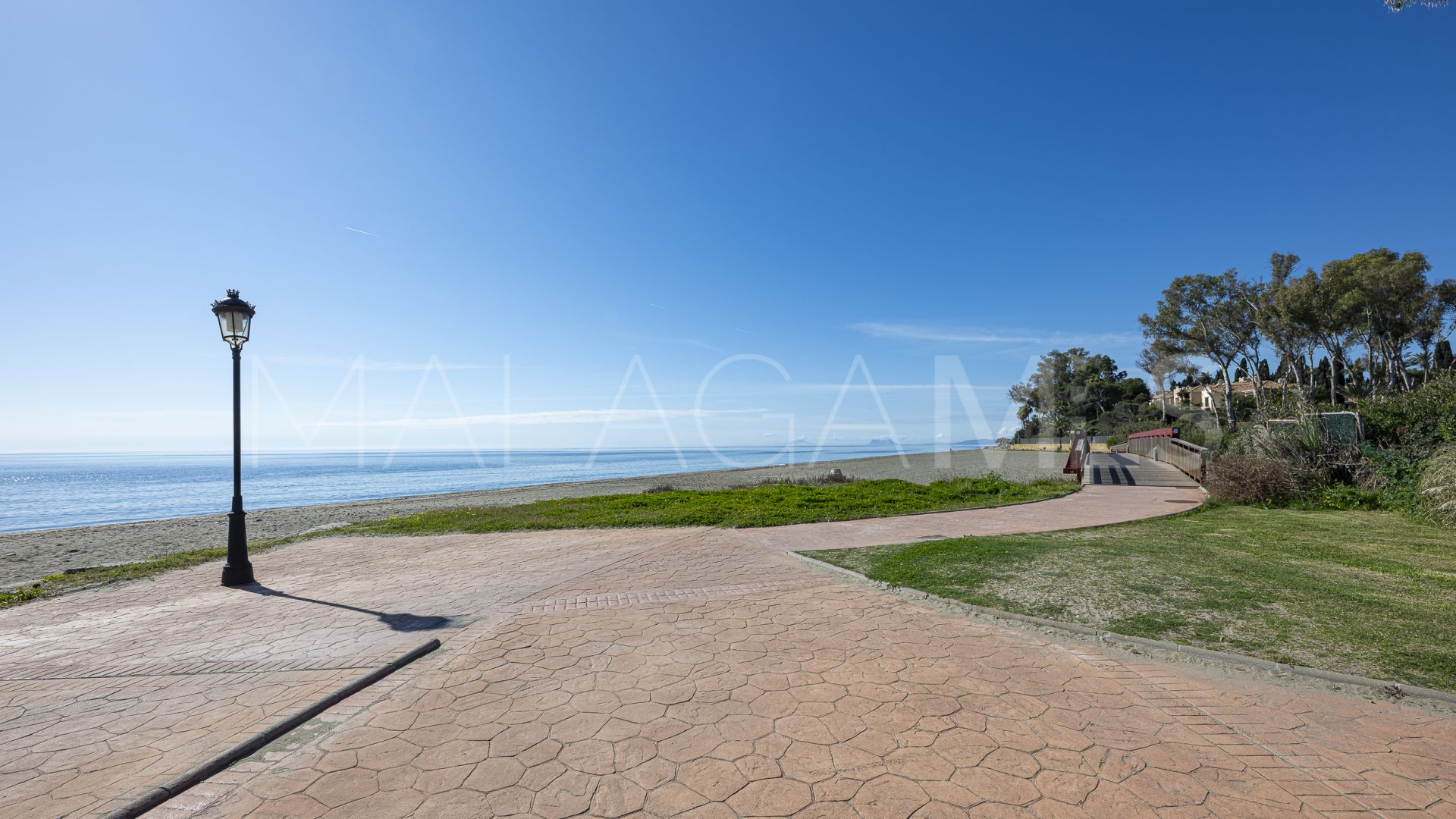 For sale apartment in Beach Side New Golden Mile with 3 bedrooms