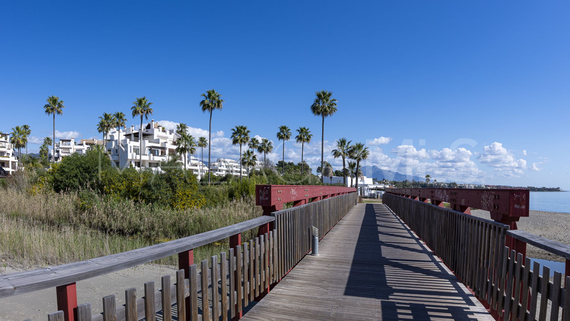 For sale apartment in Beach Side New Golden Mile with 3 bedrooms