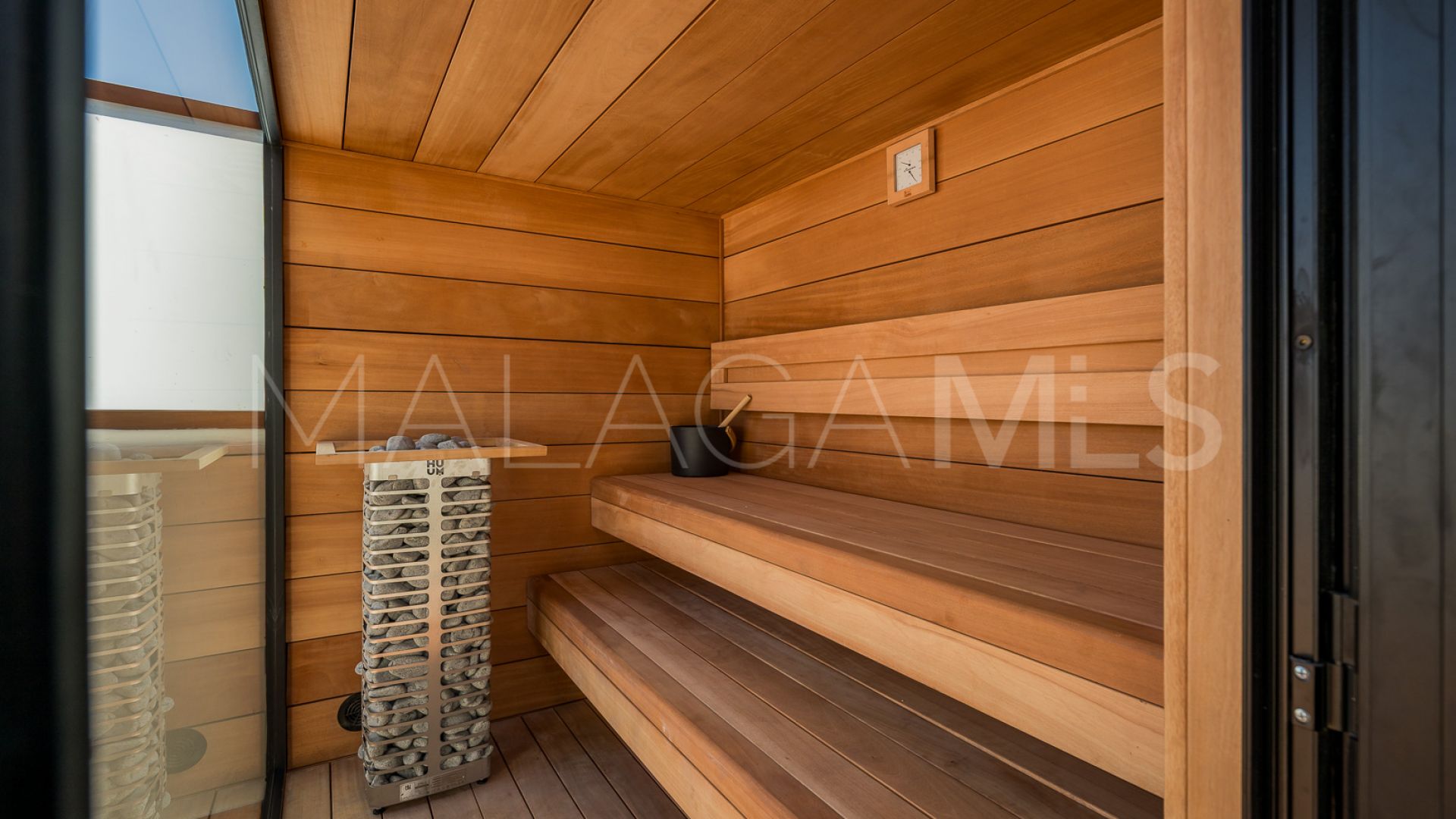 For sale Beach Side New Golden Mile 3 bedrooms penthouse