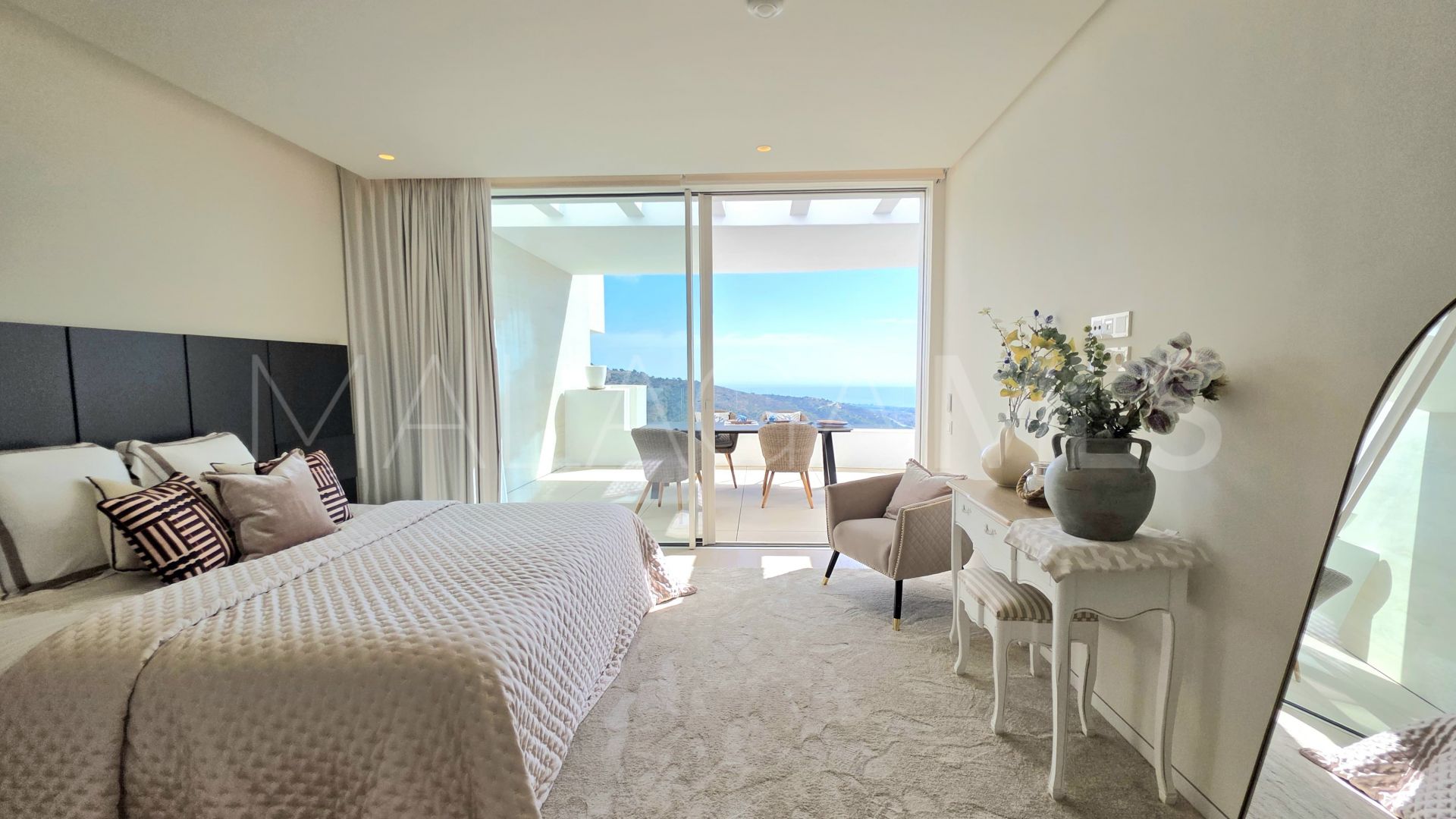 Buy 3 bedrooms apartment in Palo Alto