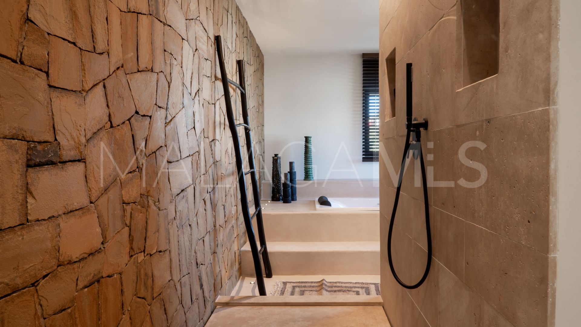 Chalet for sale in New Golden Mile