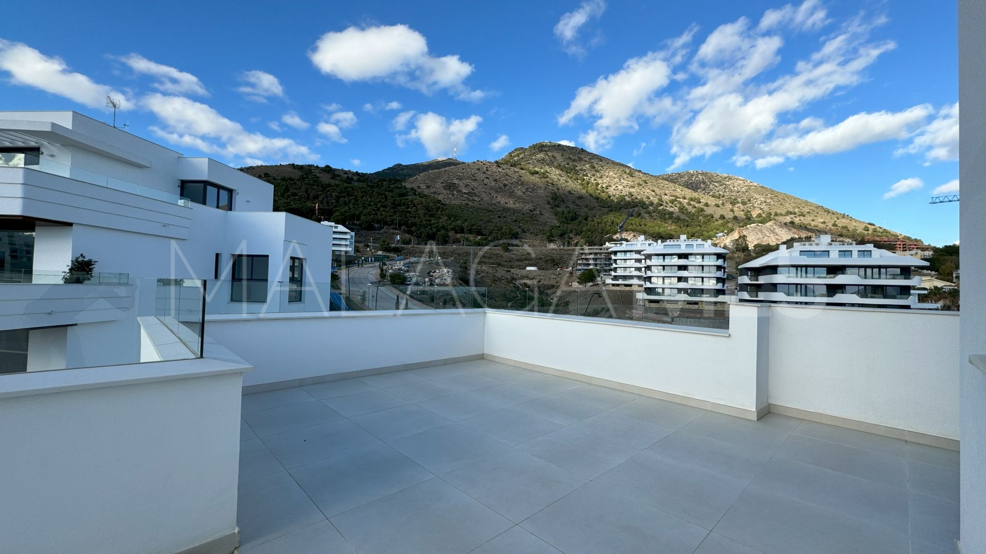 Appartement terrasse for sale in El Higueron