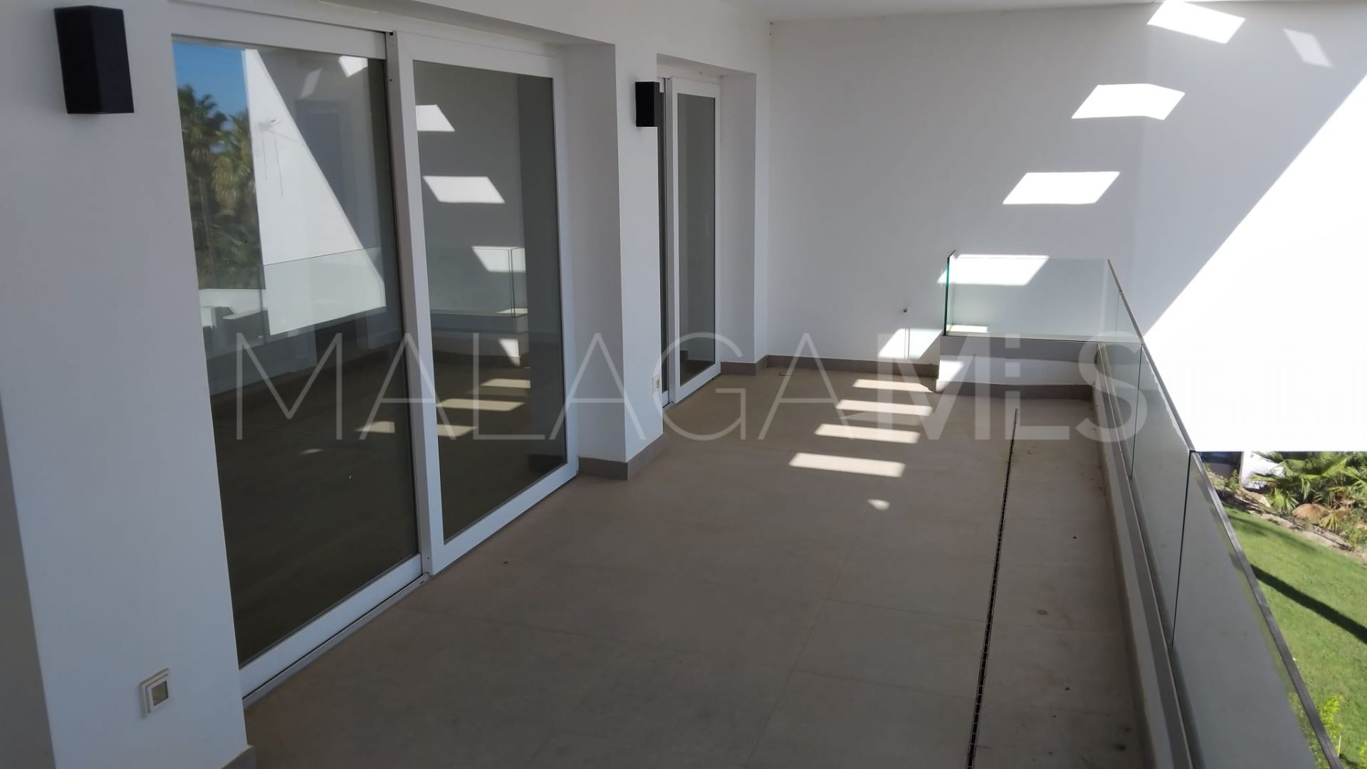 Alcazaba Lagoon 2 bedrooms apartment for sale