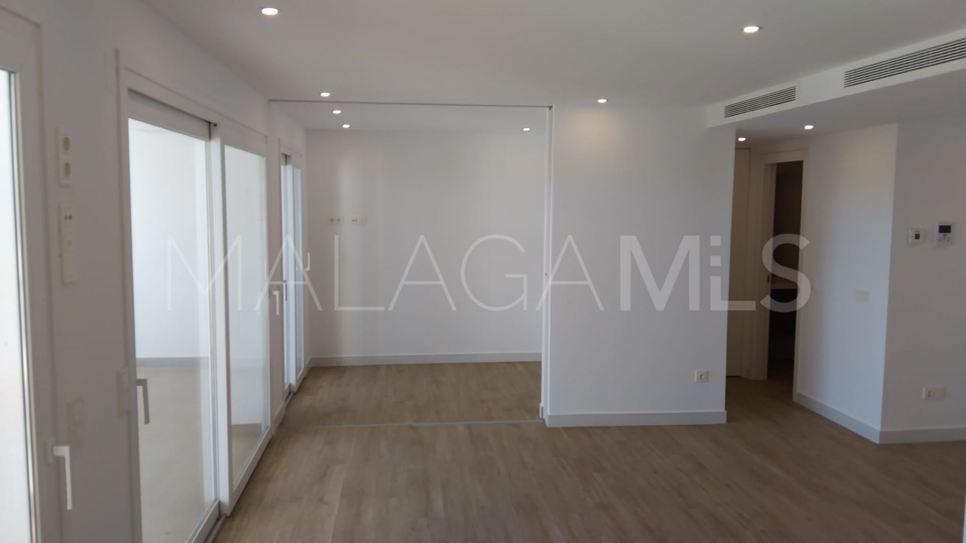 Alcazaba Lagoon 2 bedrooms apartment for sale