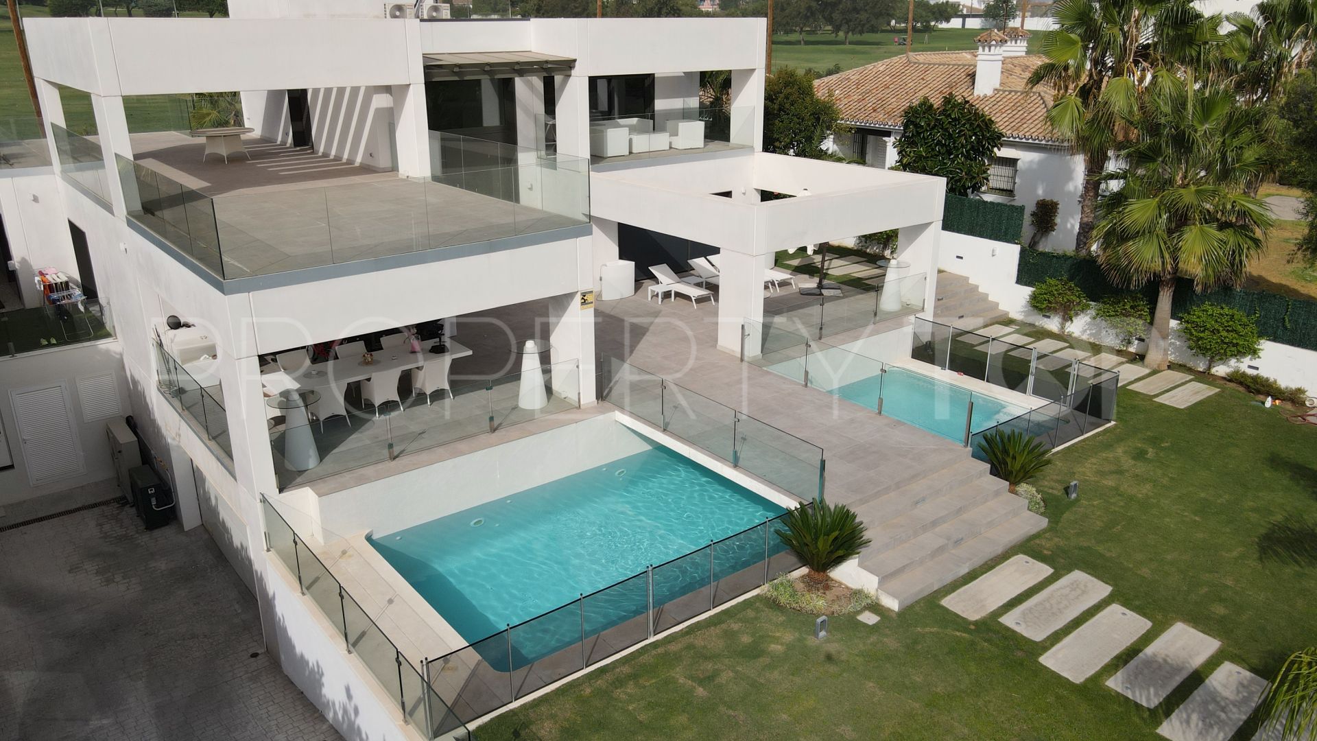Guadalmina Alta 5 bedrooms house for sale
