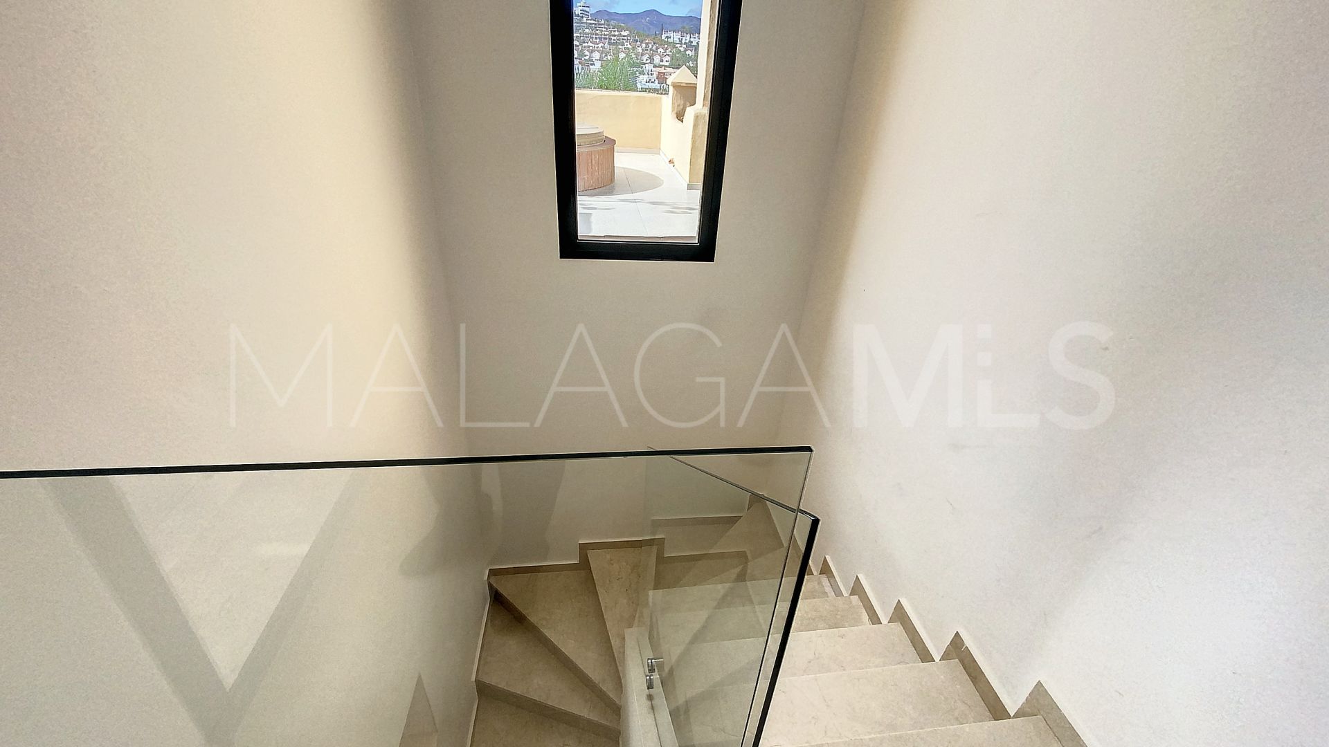 Duplex penthouse for sale in El Campanario