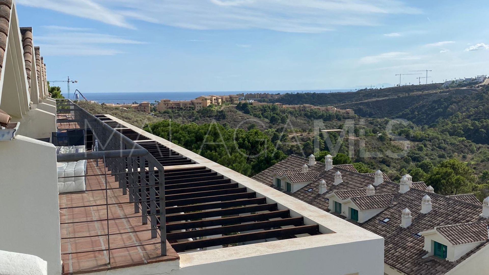 Selwo, atico duplex de 2 bedrooms a la venta