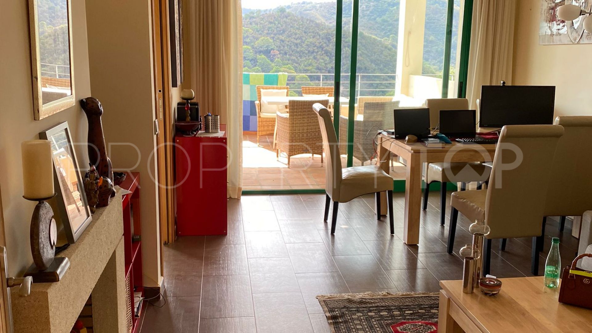For sale duplex penthouse with 2 bedrooms in Selwo