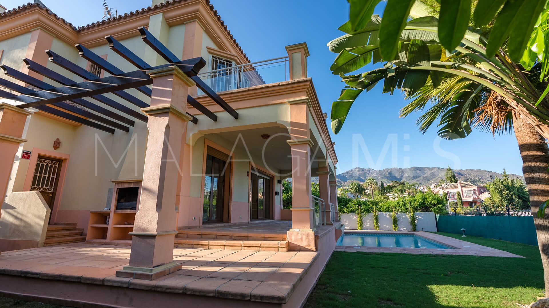 Se vende villa de 4 bedrooms in Marbella Centro