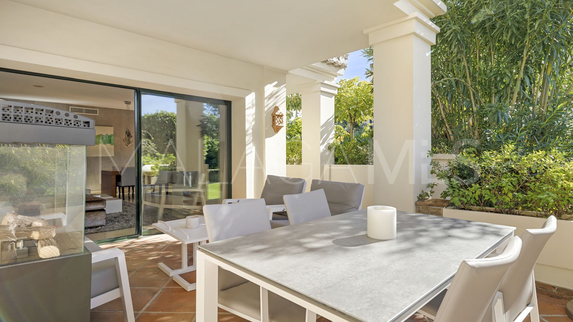 Markplanslägenhet for sale in Los Capanes del Golf