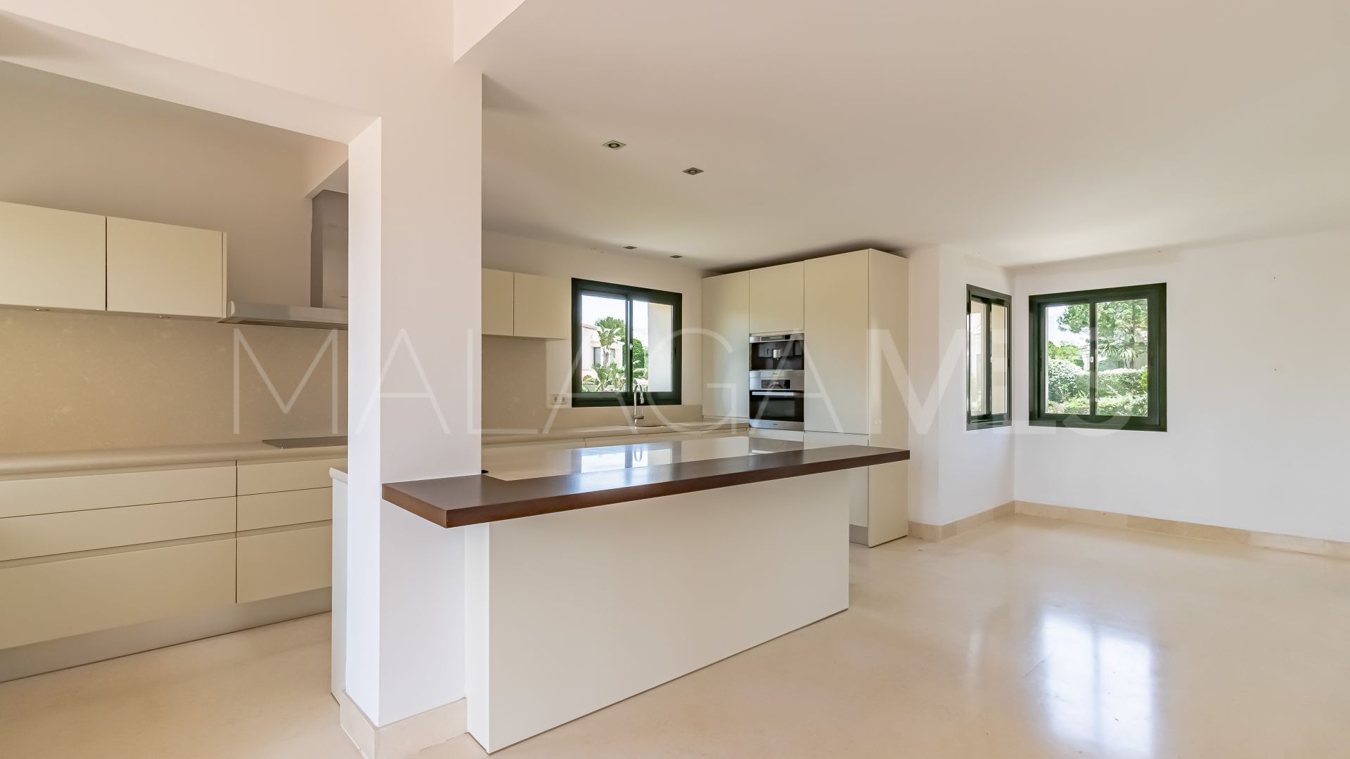 3 bedrooms duplex penthouse in Los Capanes del Golf for sale